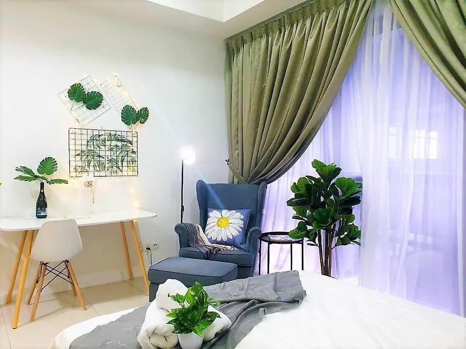 Apartment Flexihome Studio Newly Renovate - 1 Queen 2 Single Petaling Jaya Malaysia