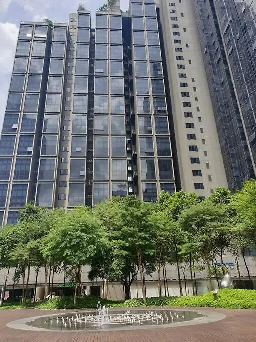 Flexihome Studio Newly Renovate - 1 Queen 2 Single Petaling Jaya Malaysia