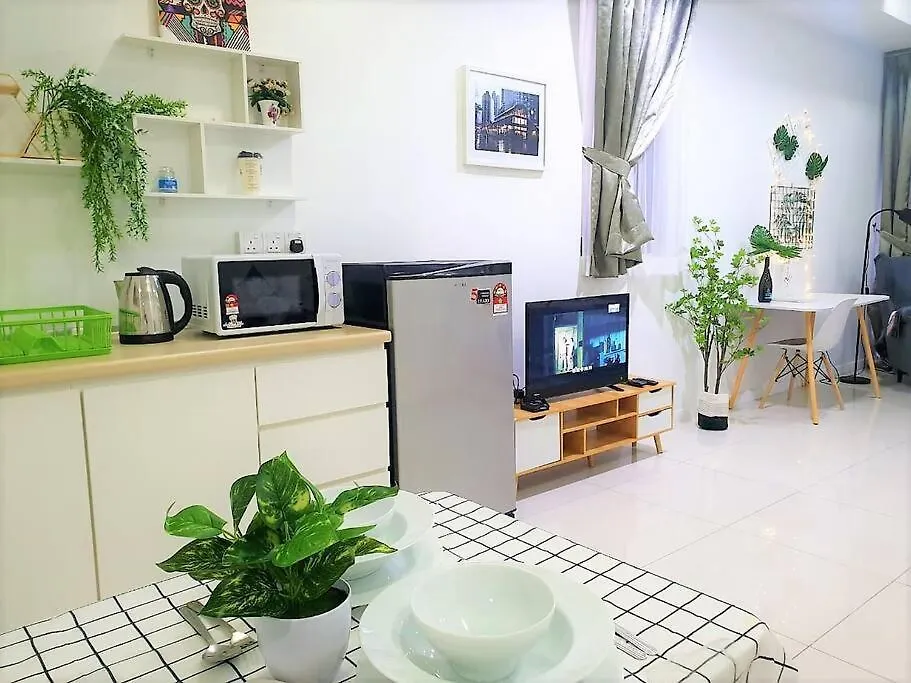 Flexihome Studio Newly Renovate - 1 Queen 2 Single Petaling Jaya 0*,  Malaysia